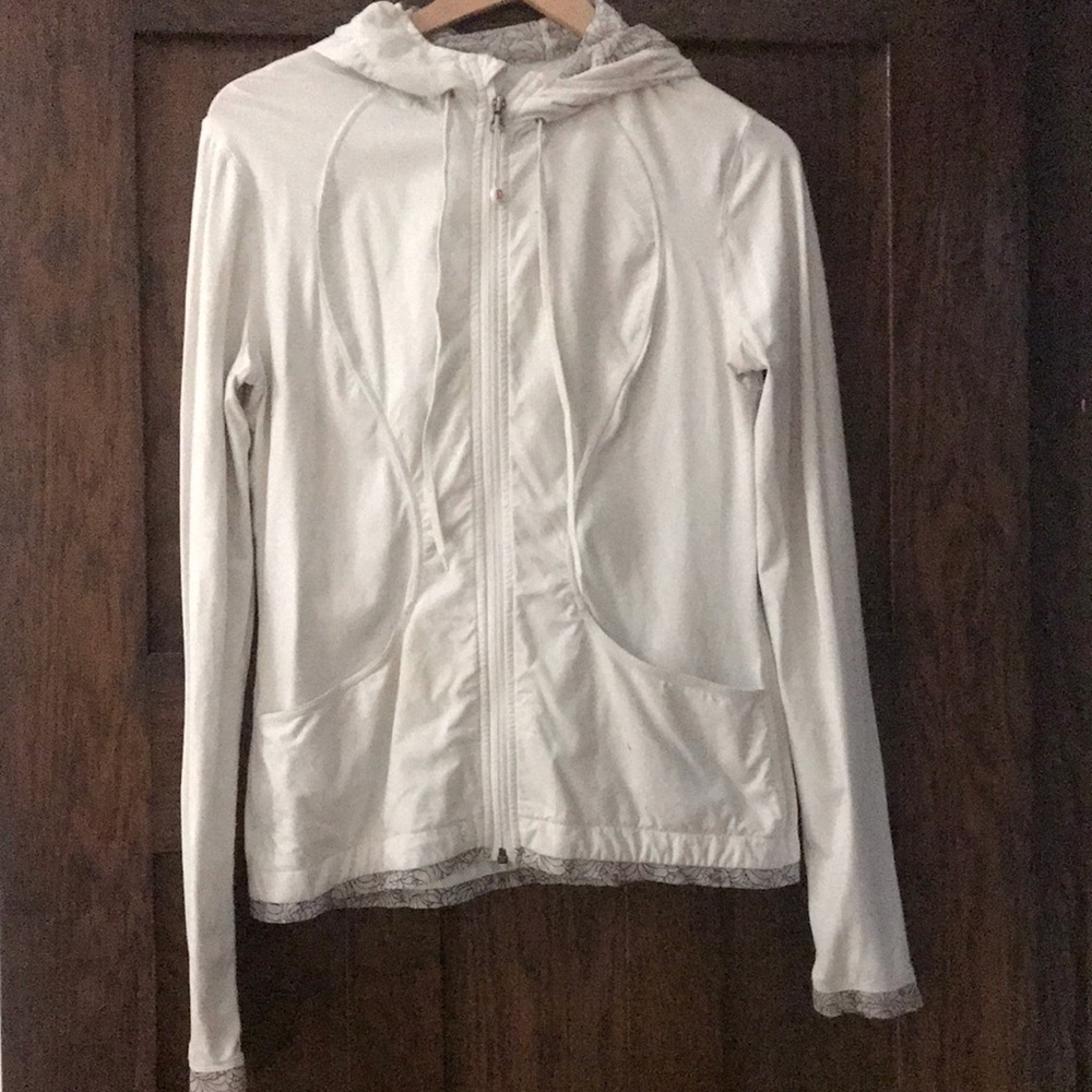 🍋Lululemon White Zipper Hoodie